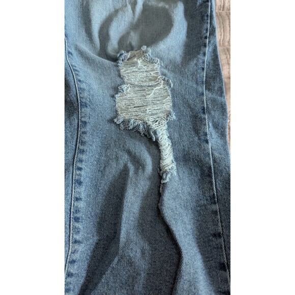 Celebrity Pink Hi Rise Relaxed Straight Jeans Retro Women Plus 20 Distressed - Picture 9 of 16